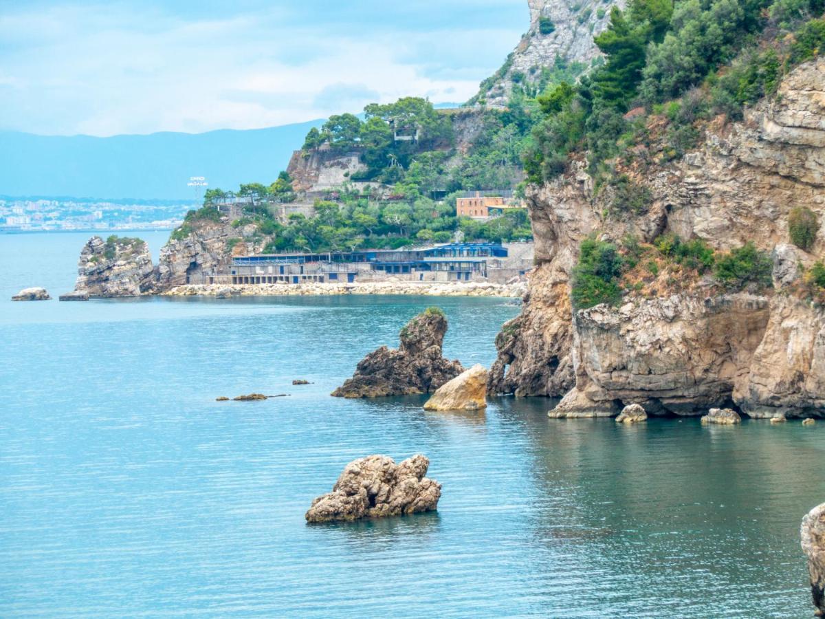 Quintessenza - Sorrento Coast Rentroom Vico Equense Exterior foto